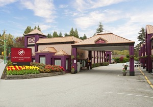 North Vancouver Hotel