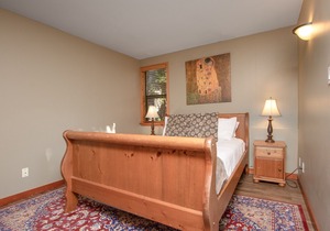 Northern Lights #34 - New VRBO Listing, Ski In Ski Out, Hot Tub (STRINGENT CLEANING PRACTICES)