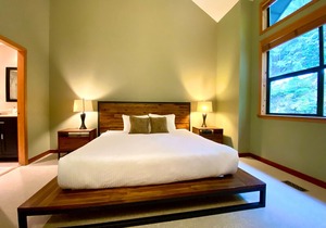 Northern Lights #34 - New VRBO Listing, Ski In Ski Out, Hot Tub (STRINGENT CLEANING PRACTICES)
