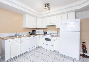 Paradise Canyon Golf Resort - Luxury Condo M409