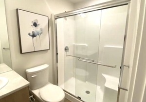 Perfect Brand New Condo Downtown Sidney