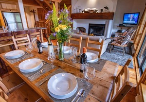 Pinnacle Ridge 37 – Ski in Ski out, Private Hot Tub, Wood Fireplace