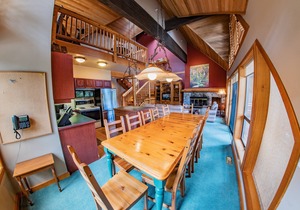 Pinnacle Ridge 38 – Ski in Ski out, Wood Fireplace