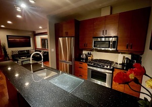 Points West Oceanfront Resort 1 Bed Ocean Point Suite A