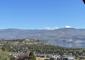 Pools are open May 9th! Holiday Time in West Kelowna's hidden gem! 2BR 2 Bath