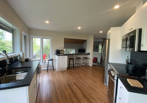 Private Lakehouse/Cottage on Conestogo Lake