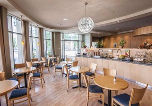 Quality Hotel Airport - South