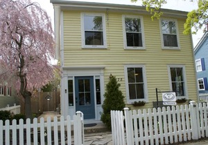 Queen Regent Bed & Breakfast