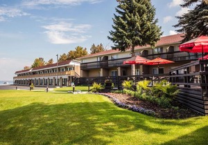 Ramada by Wyndham Jacksons Point