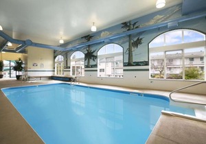 Ramada Limited Merritt