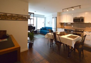 Rent this Luxury Apartment in a Prime Locations, Vancouver Island Apartment 1008