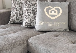 Rideau 2Br Signature Apartments. Free Parking