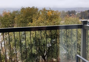 Riverland Inn & Suites