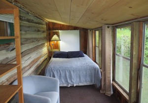 Rustic Lakeside Log Cabins
