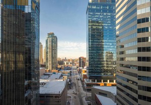 Sandman Signature Edmonton Downtown Hotel