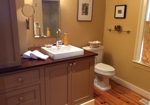 Scarlet Tunic Bed and Breakfast