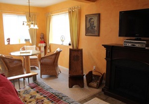 Selah Retreat Guesthouse B&B - "Defining Tranquility, Beauty and Excellence!"