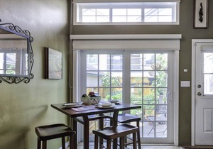 Seventh St Cottage in the Heart of Sidney BC 'Furniture & photos to follow'