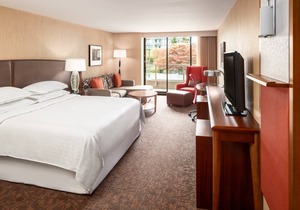 Sheraton Vancouver Airport Hotel