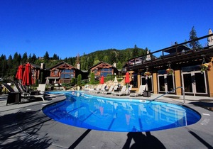 Shuswap Lake - Exceptionally designed lodge offers comfort and luxurious living