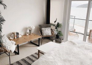 Shuswap Lake Resort - Lakefront