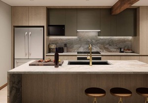 Ski-In/Ski-Out Access | Luxury 5BR | Renovated 2025 | Hot Tub | Garage | Managed by Aloha Whistler