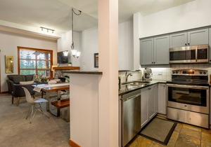 Ski-In/Ski-Out | Mountain Views | Private Hot Tub | 2BR + Den | Managed by Aloha Whistler