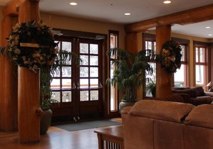 Snow Creek Lodge by Fernie Lodging Co