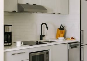 Sonder at Revival | King Room+ w/Terrace Courtyard View