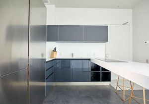 Sonder The Slate | Superior Lofted King Suite+ w/Balcony