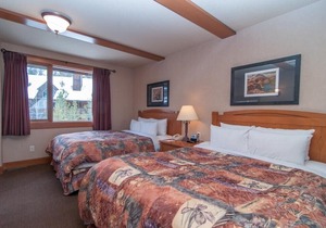 Spacious + Cozy Mountain Getaway | Beautiful Hot Pools Access!