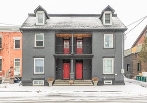 Spacious/Modern 1BR with King Bed - Downtown
