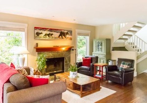 Spacious Town Home with Private Hot Tub