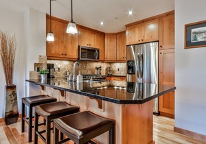 Spectacular Mountain views in Rundle Cliffs Lodge