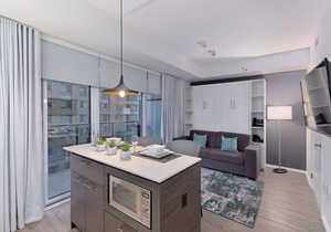 Studio/1 Bathroom Suite