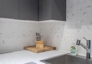 Stunning 1BedR APT in Downtown