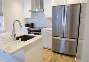 Stylish Home in Queen West