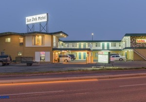Sun-Dek Motel