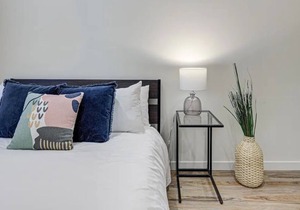 Sunny Getaway in Heart of Montreal