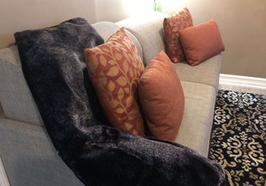 The 2nd LoLin - Quiet Living - Rest Your Head Here