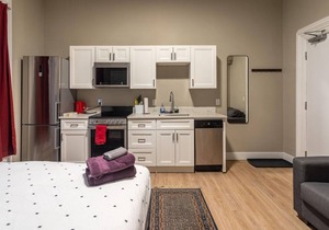 This apartment is a 0 bedroom(s), 1 bathrooms, located in Halifax, NS.