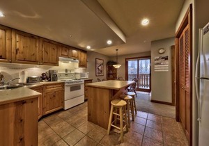 Timberline Village #14 By Bear Country