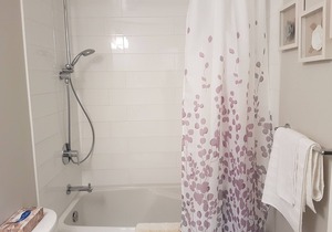 Top Floor Studio with Balcony Lower Lonsdale North Vancouver