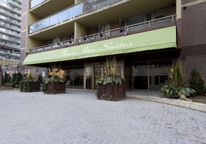 Town Inn Suites