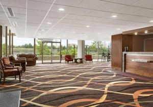 Travelodge by Wyndham Niagara Falls Fallsview