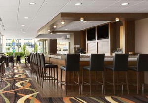 Travelodge by Wyndham Niagara Falls Fallsview