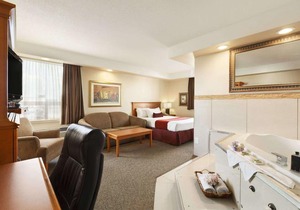 Travelodge by Wyndham Spruce Grove