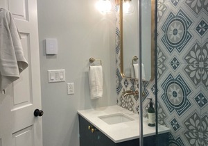 Unbeatable location w. Private hot tub & garage.
