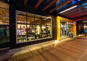 Vancouver marine gateway luxury condo