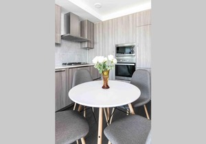 Vancouver marine gateway sweet condo